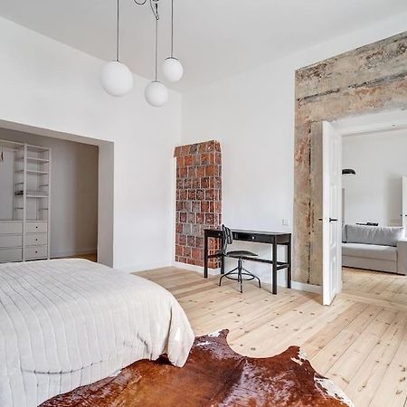 Spacious 2-Bedroom Flat In Old Town By Urban Rent Βίλνιους Εξωτερικό φωτογραφία
