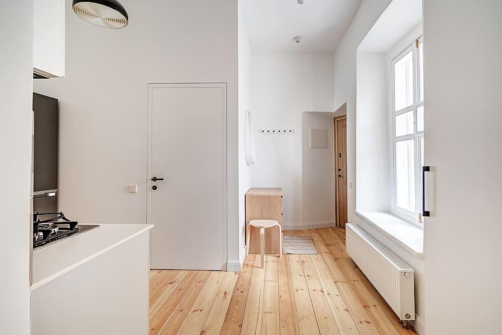 Spacious 2-Bedroom Flat In Old Town By Urban Rent Βίλνιους Εξωτερικό φωτογραφία