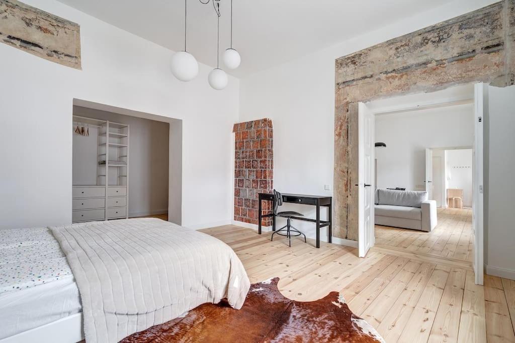 Spacious 2-Bedroom Flat In Old Town By Urban Rent Βίλνιους Εξωτερικό φωτογραφία